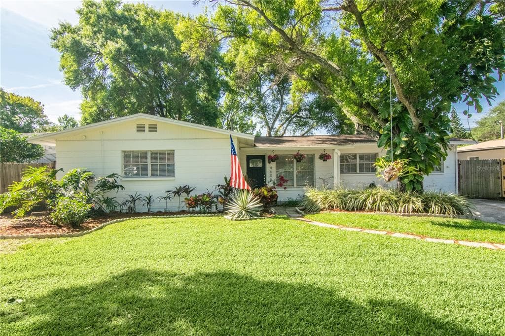 4606 W VILLA ROSA STREET TAMPA, FL 33611