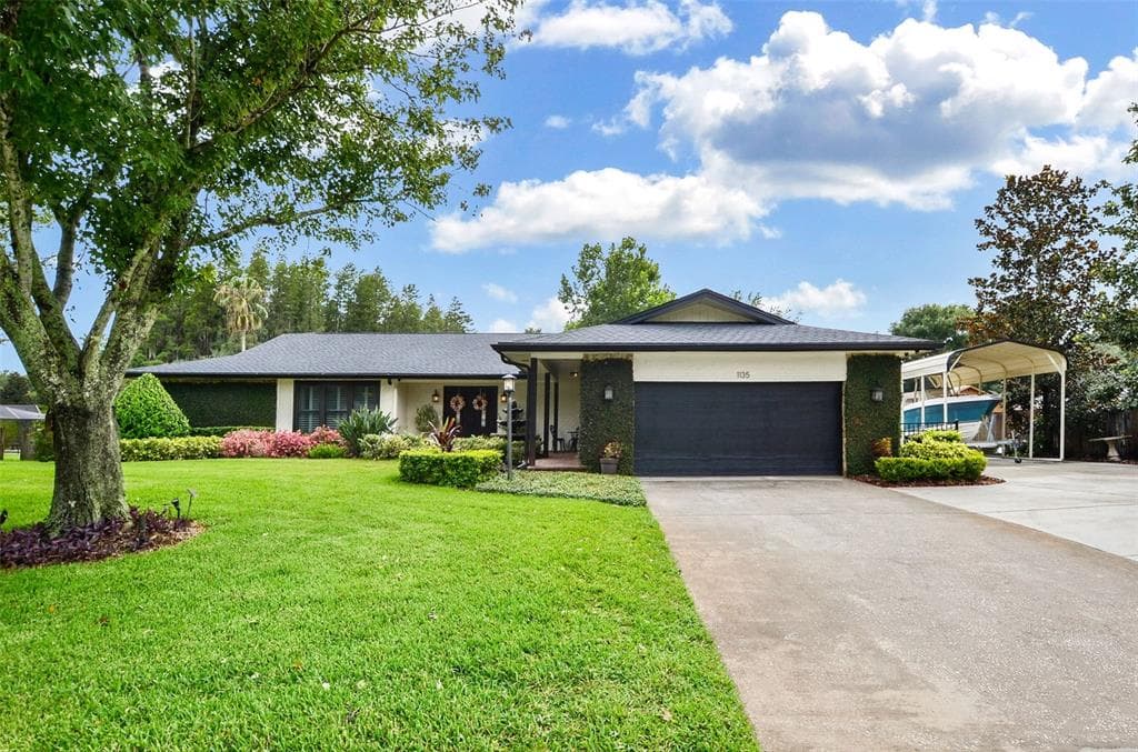 1135 WISPER RUN COURT