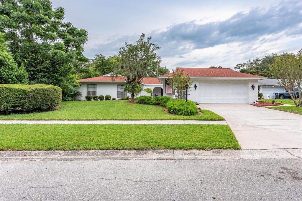 2210 VILLAGE COURT BRANDON, FL 33511