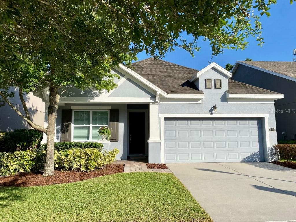8109 CHAMPIONS FOREST WAY TAMPA, FL 33635