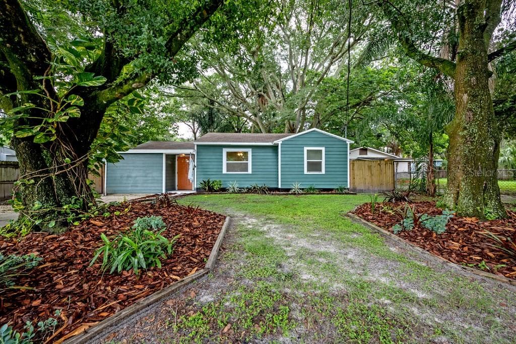 7311 N DARTMOUTH AVENUE TAMPA, FL 33604