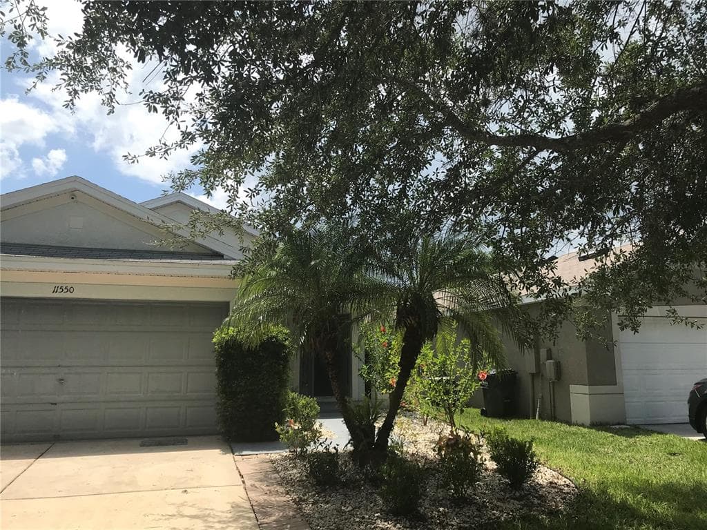 11550 CRESTLAKE VILLAGE DRIVE RIVERVIEW, FL 33569