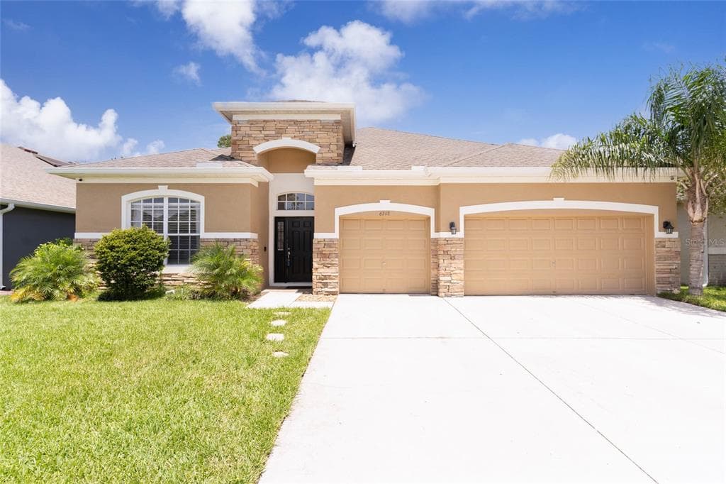 6748 PINE SPRINGS DRIVE WESLEY CHAPEL, FL 33545
