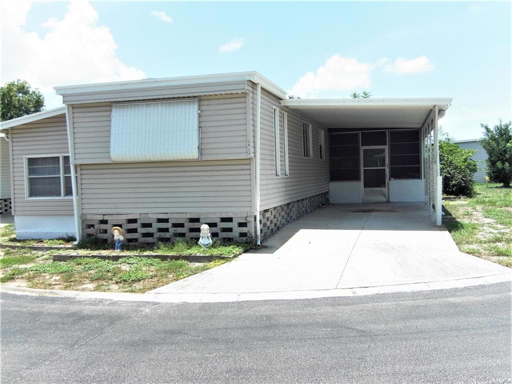 9790 66TH STREET N UNIT 16 PINELLAS PARK, FL 33782