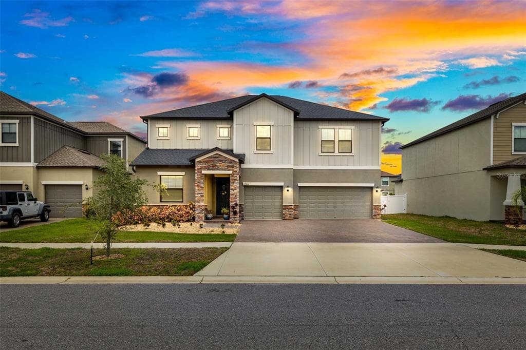 13506 WHITE SAPPHIRE ROAD