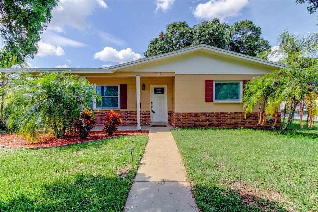 3701 15TH AVENUE N ST PETERSBURG, FL 33713