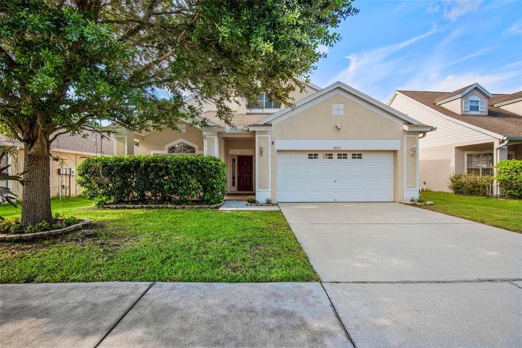 3023 CLOVER BLOSSOM CIRCLE LAND O LAKES, FL 34638