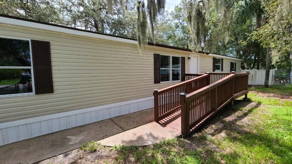 5048 CARROTWOOD DRIVE ZEPHYRHILLS, FL 33541