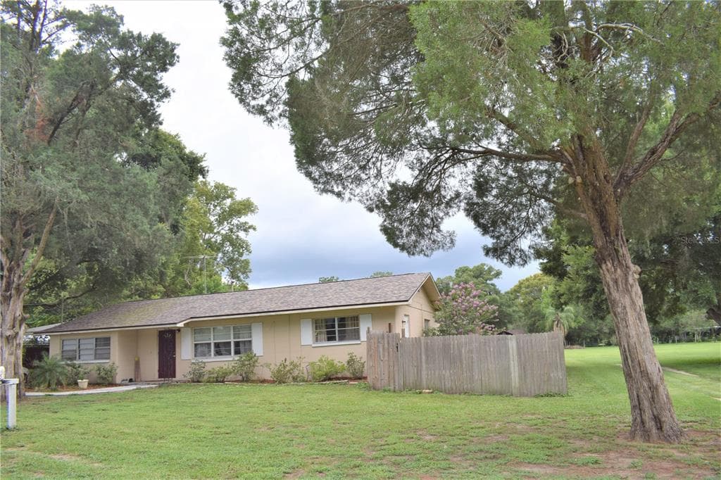 11805 CARMEN AVENUE DADE CITY, FL 33525