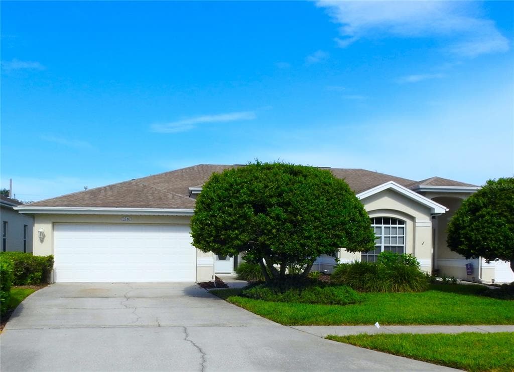 2784 COUNTRY WAY CLEARWATER, FL 33763