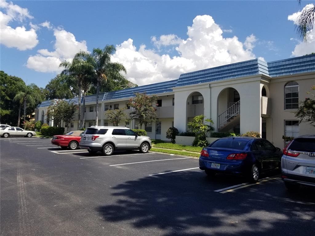 1975 WEST BAY DRIVE UNIT 207 LARGO, FL 33770