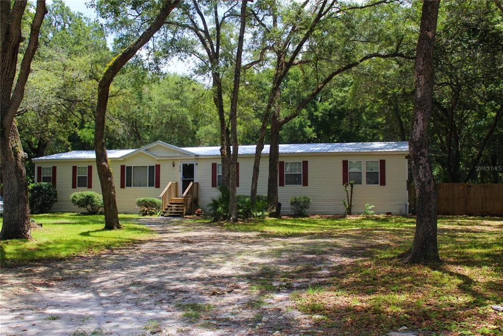 13122 BARNEY DRIVE HUDSON, FL 34669