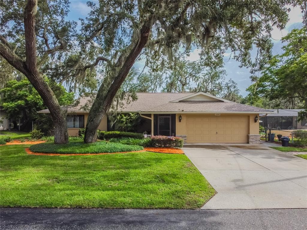11848 LAKEWOOD DRIVE HUDSON, FL 34669