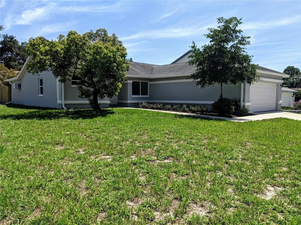 2632 LAKESIDE CIRCLE PALM HARBOR, FL 34684