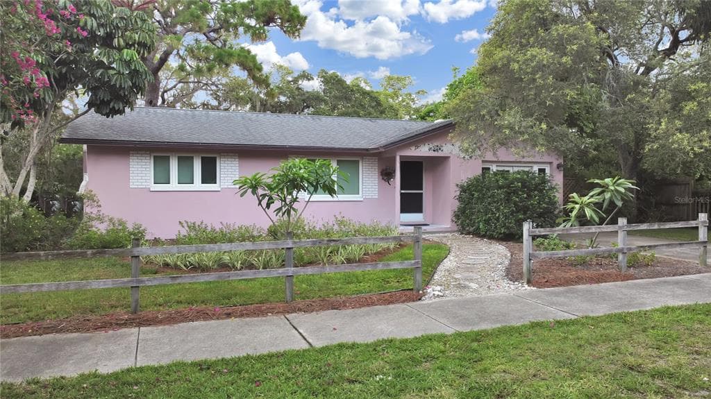 486 TENNESSEE AVENUE CRYSTAL BEACH, FL 34681