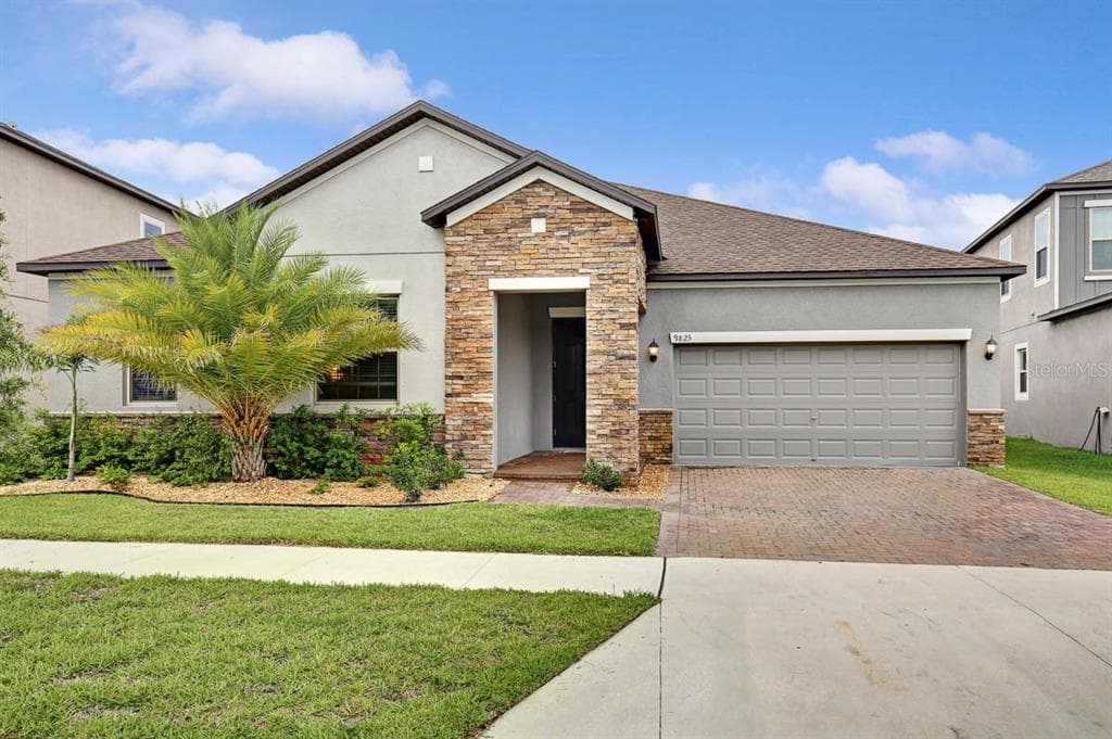 9823 SAGE CREEK DRIVE DRIVE RUSKIN, FL 33573