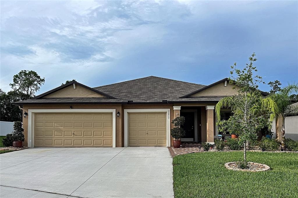 35917 SADDLE PALM WAY ZEPHYRHILLS, FL 33541