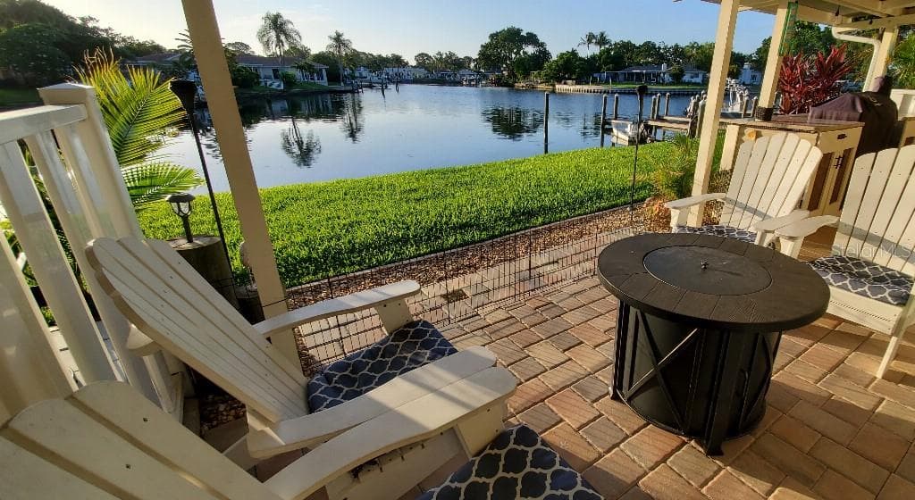6537 CAPE HATTERAS WAY NE UNIT 5 ST PETERSBURG, FL 33702