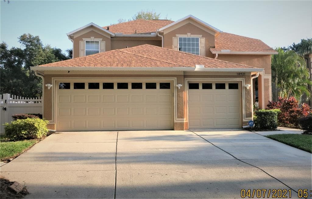 10921 SUMMERTON DRIVE