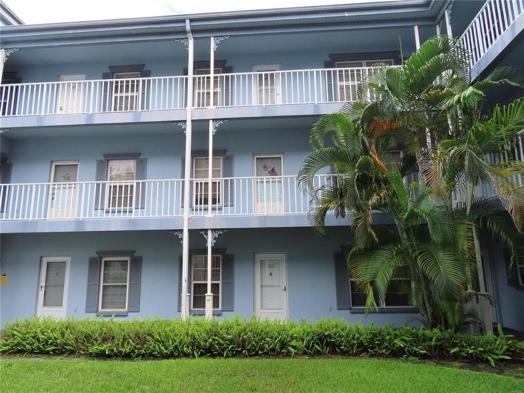 330 PROMENADE DRIVE UNIT 205 DUNEDIN, FL 34698