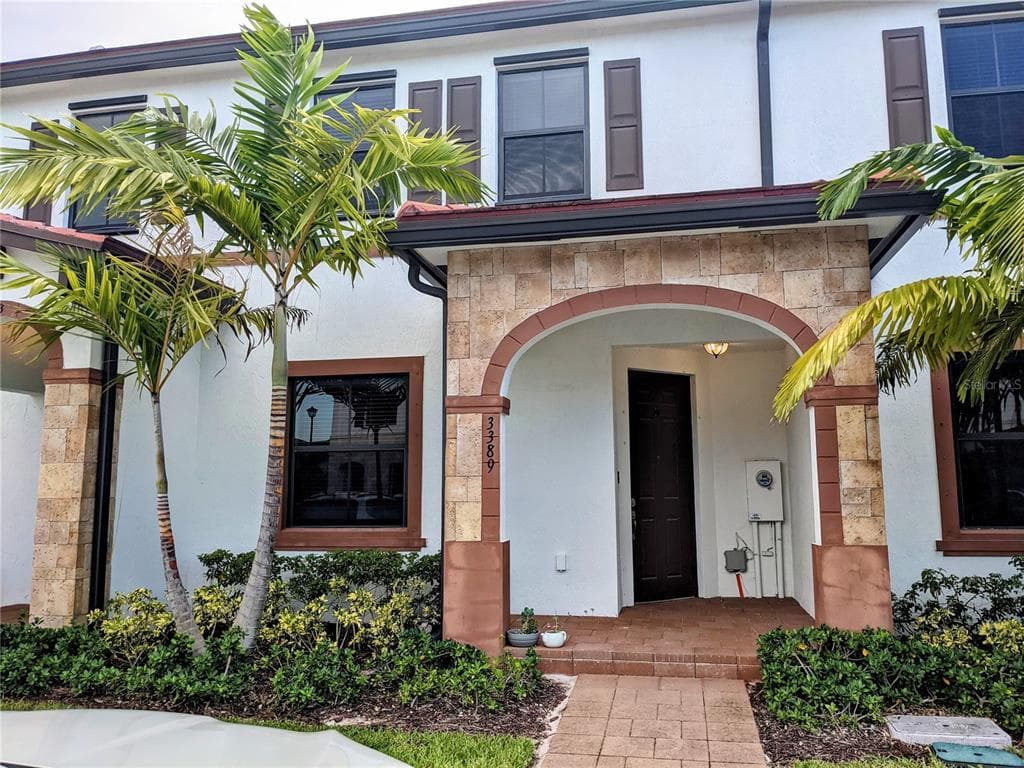 3389 W 105 TERRACE