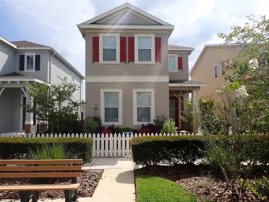 11209 GRAND PARK AVENUE RIVERVIEW, FL 33578