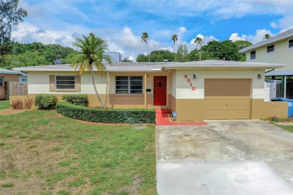 4010 HUNTINGTON STREET NE ST PETERSBURG, FL 33703