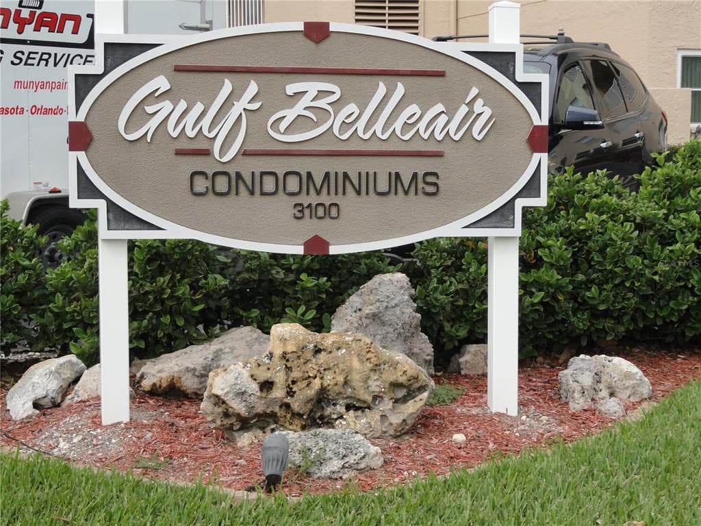 3100 GULF BOULEVARD UNIT 221 BELLEAIR BEACH, FL 33786