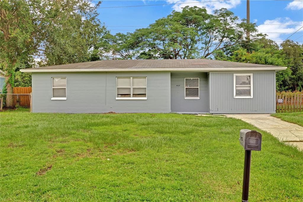 4007 FAWN CIRCLE TAMPA, FL 33610