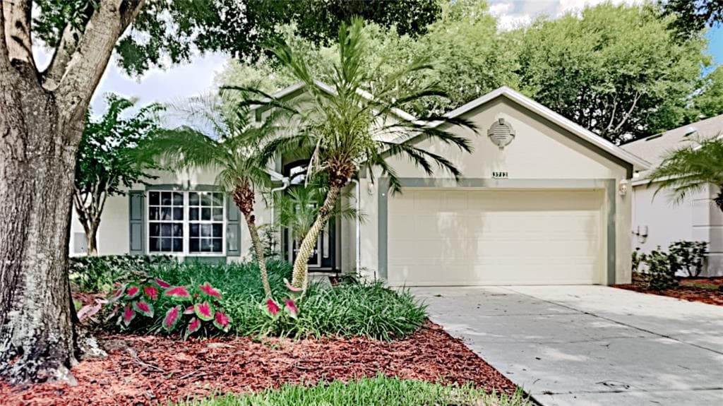 3712 WESTERHAM DRIVE CLERMONT, FL 34711