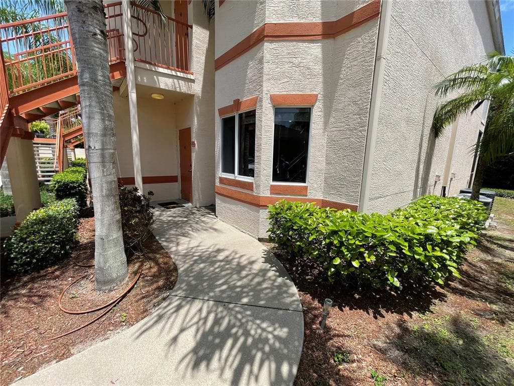 3935 MEDITERRANEA CIR UNIT 113