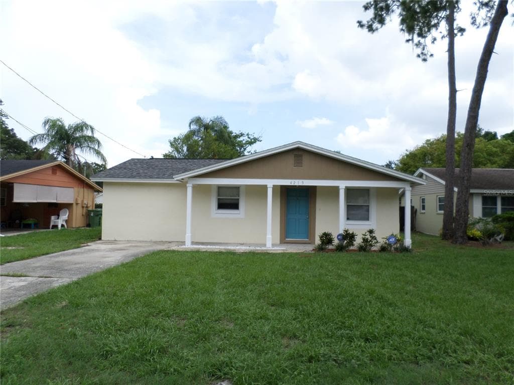 4213 E MILLER AVENUE TAMPA, FL 33617