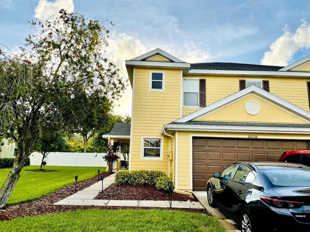 20226 POND APPLE LANE TAMPA, FL 33647