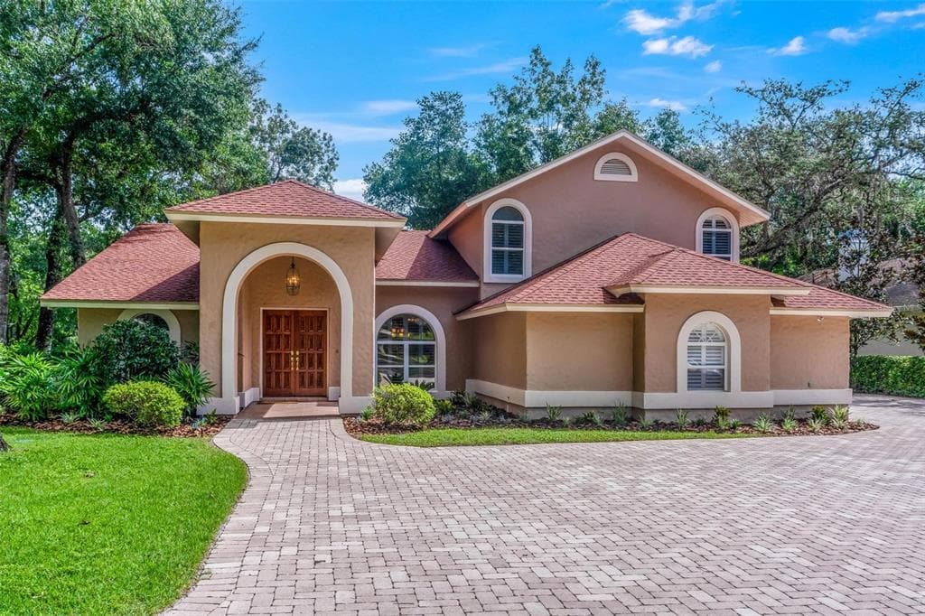 11781 GAIL DRIVE TEMPLE TERRACE, FL 33617