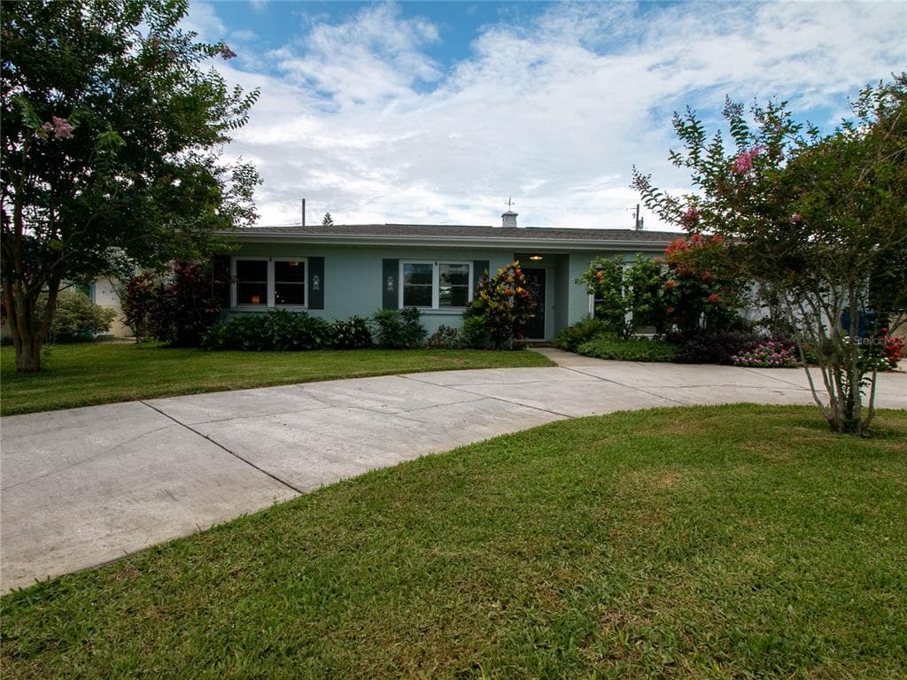 11600 87TH AVENUE SEMINOLE, FL 33772