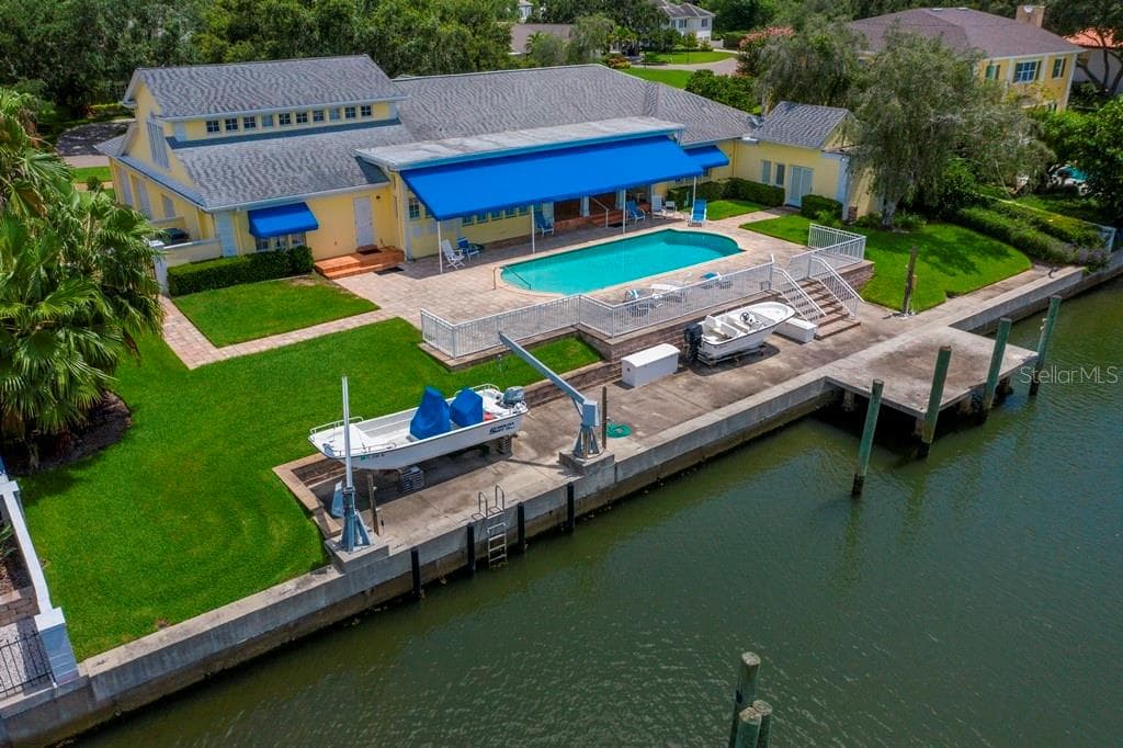 4908 ANDROS DRIVE TAMPA, FL 33629