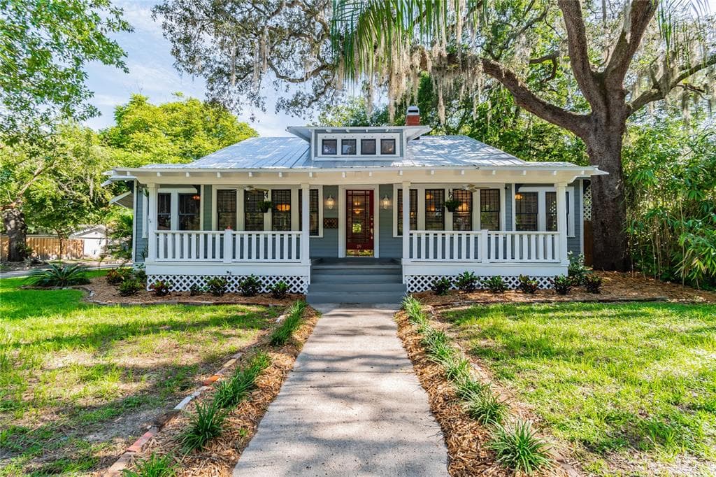 119 W POWHATAN AVENUE TAMPA, FL 33604