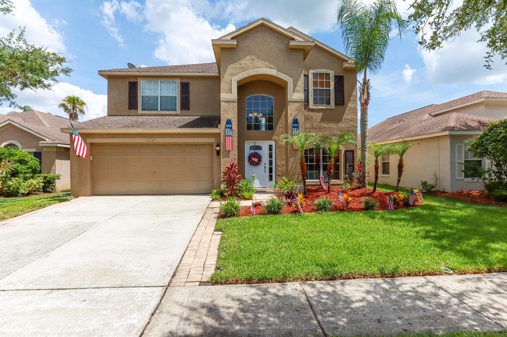 12220 BISHOPSFORD DRIVE TAMPA, FL 33626