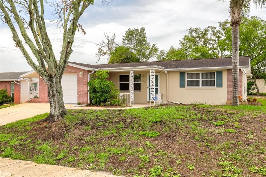 9825 BISHOP LANE PORT RICHEY, FL 34668