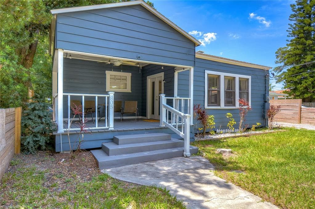 805 E OSBORNE AVENUE TAMPA, FL 33603