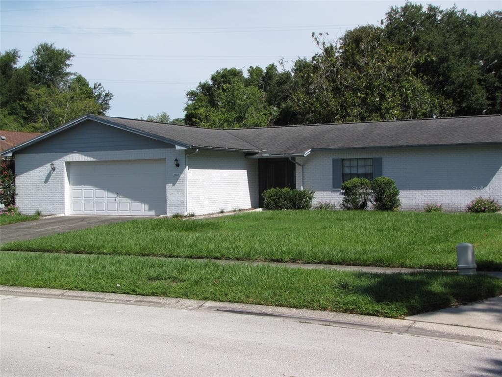 16418 BONNEVILLE DRIVE TAMPA, FL 33624