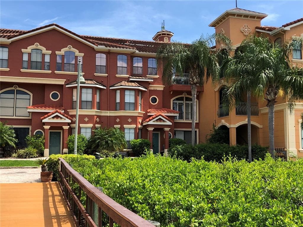 2765 VIA CIPRIANI UNIT 1215A
