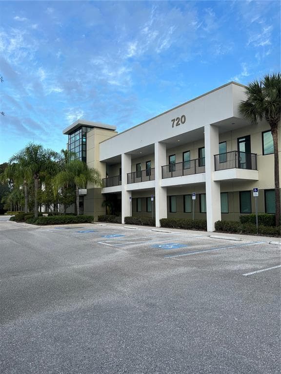 720 BROOKER CREEK BOULEVARD UNIT 205 OLDSMAR, FL 34677
