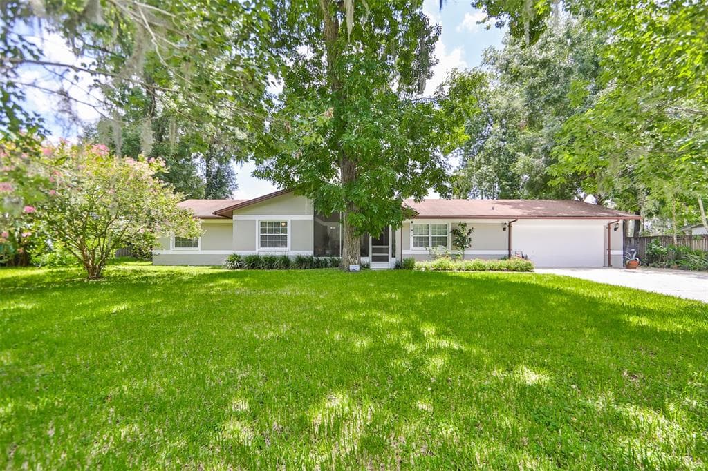 815 OLD DARBY STREET SEFFNER, FL 33584