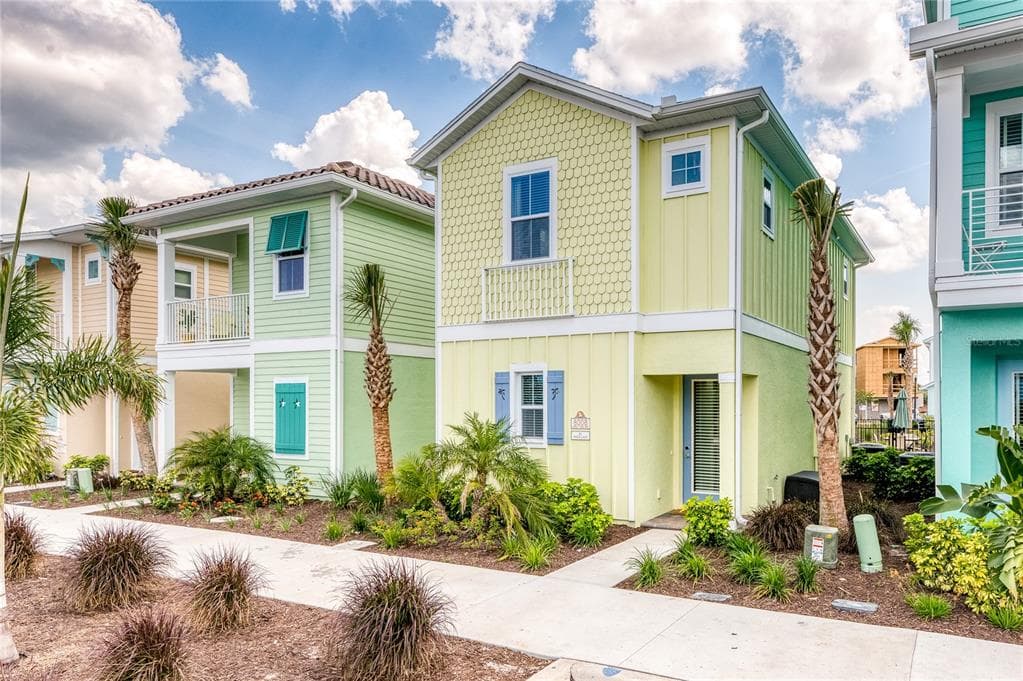8008 SANDY TOES WAY