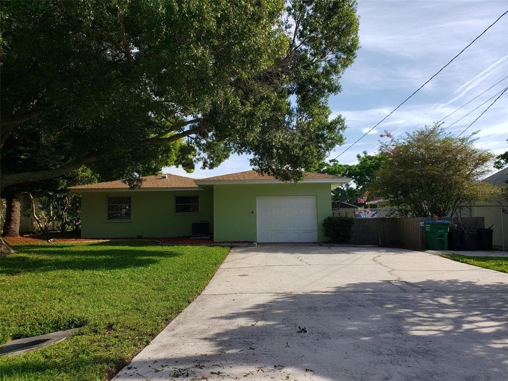 3144 BAY LANE CLEARWATER, FL 33759