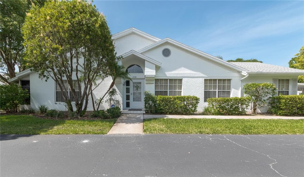 2730 FEATHERSTONE DRIVE HOLIDAY, FL 34691