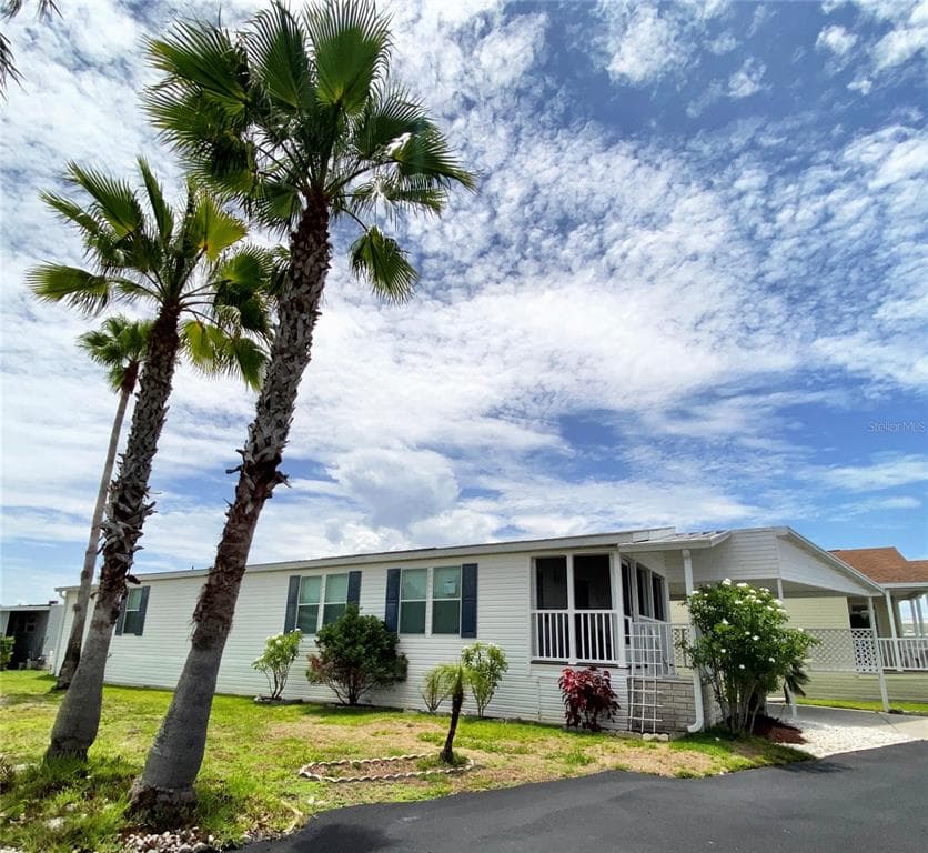 7275 MOUNT FAIRFIELD ROAD NE UNIT 536 ST PETERSBURG, FL 33702