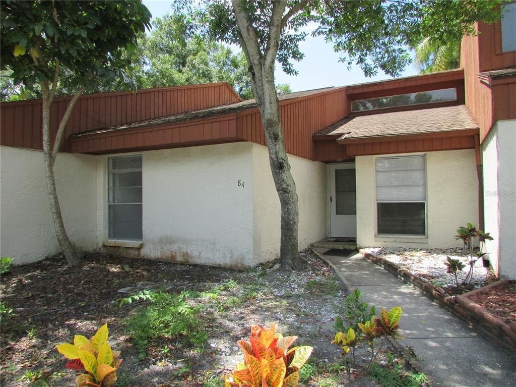 2078 SUNSET POINT ROAD UNIT 84 CLEARWATER, FL 33765