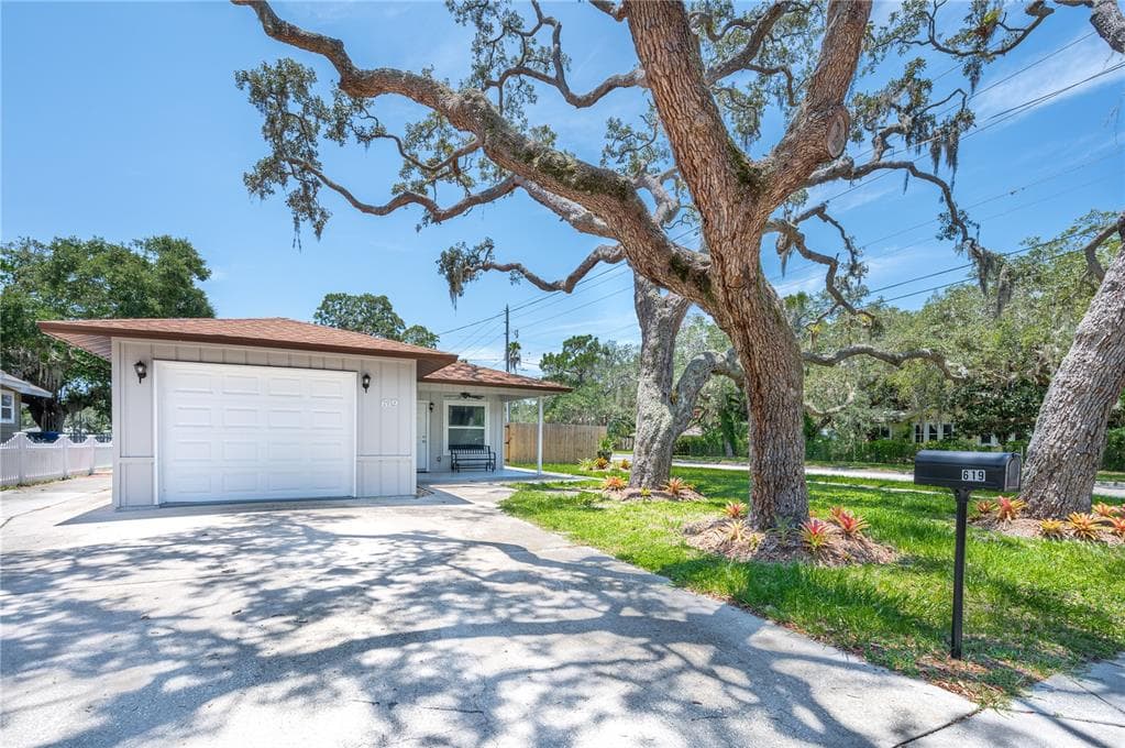 619 CLEVELAND AVENUE LARGO, FL 33770